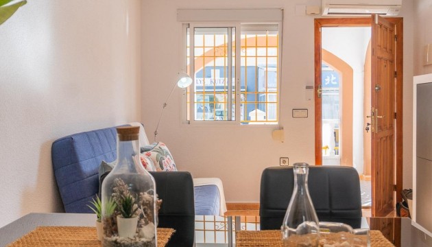 Resale - Detached Villa - Torrevieja - El limonar