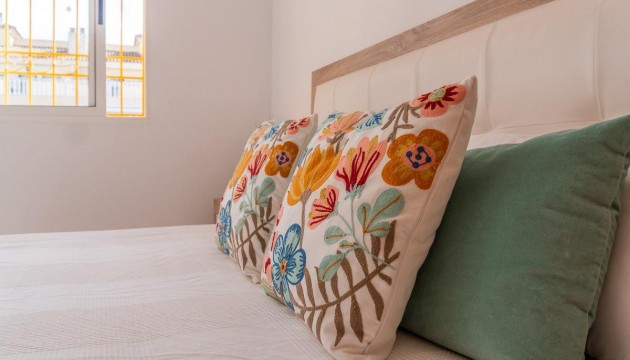 Resale - Detached Villa - Torrevieja - El limonar