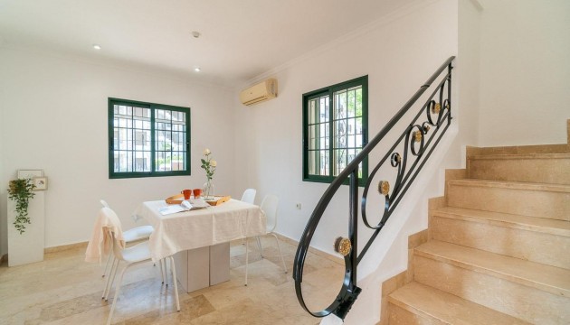 Resale - Detached Villa - Orihuela Costa - Villamartín