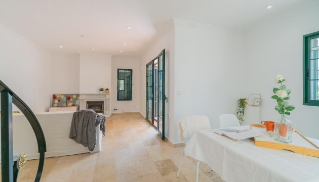 Resale - Detached Villa - Orihuela Costa - Villamartín