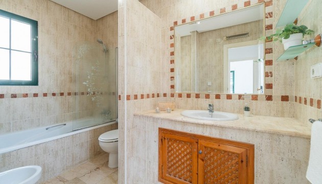 Resale - Detached Villa - Orihuela Costa - Villamartín