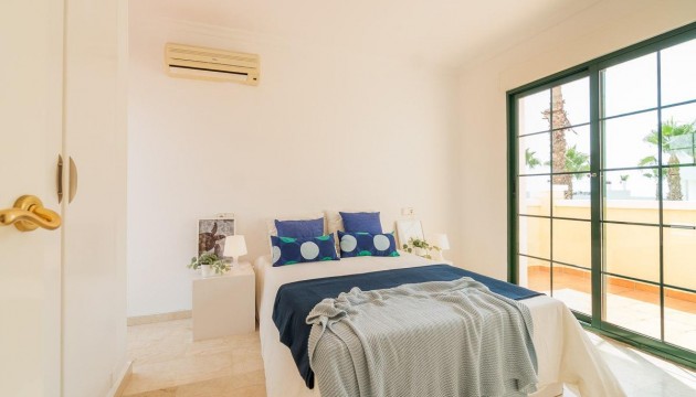 Resale - Detached Villa - Orihuela Costa - Villamartín