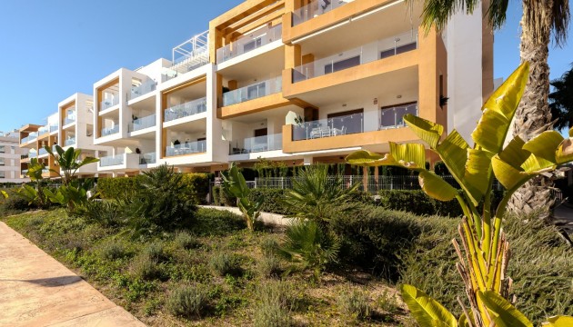 Resale - Apartment - Orihuela Costa - Los Dolses