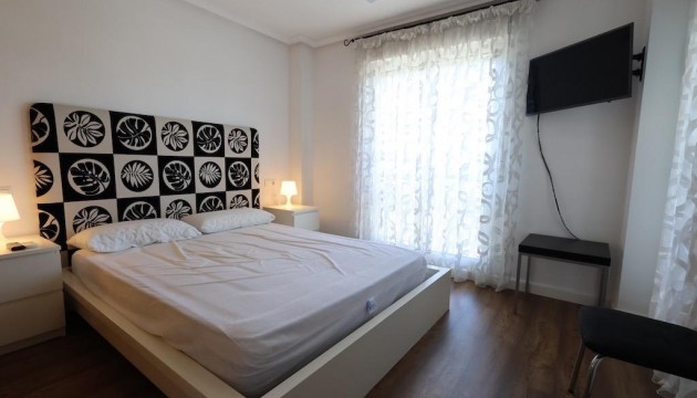 Resale - Apartment - Pilar de la Horadada - Mil Palmeras