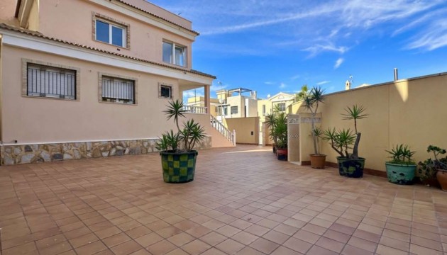 Resale - Detached Villa - Orihuela - Villamartín-Las Filipinas