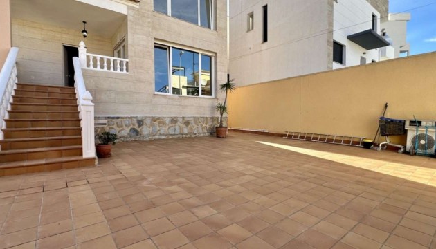 Resale - Detached Villa - Orihuela - Villamartín-Las Filipinas