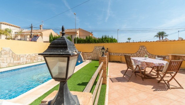 Resale - House - Orihuela Costa - Playa Flamenca
