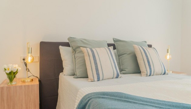 Resale - Apartment - Orihuela Costa - Playa Flamenca