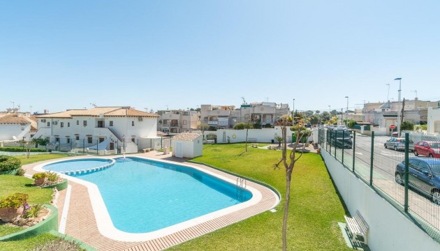 Resale - Bungalow - Torrevieja - Los Balcones - Los Altos del Edén
