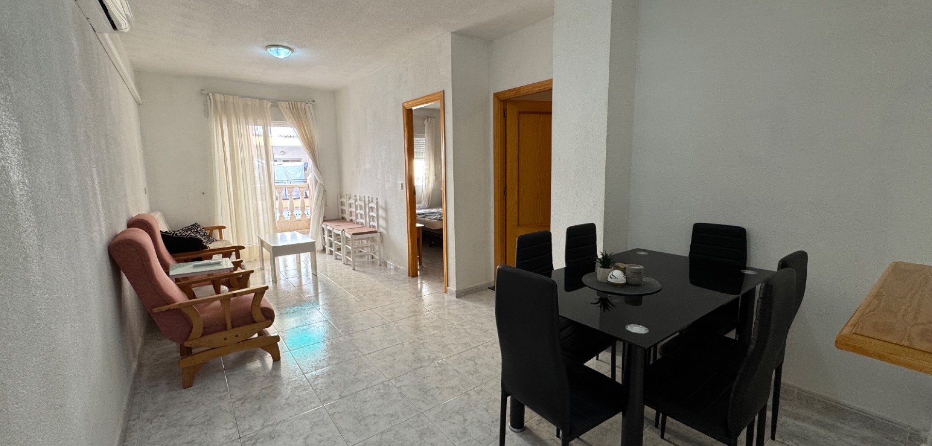 Apartment in Torrevieja - Image 4