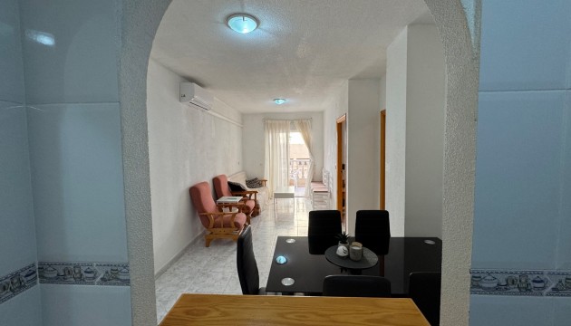 Herverkoop - Apartment - Torrevieja - Torrevieja C