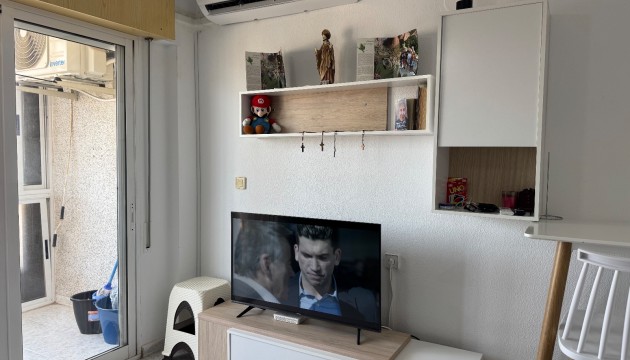 Resale - Apartment - Torrevieja - Torrevieja C