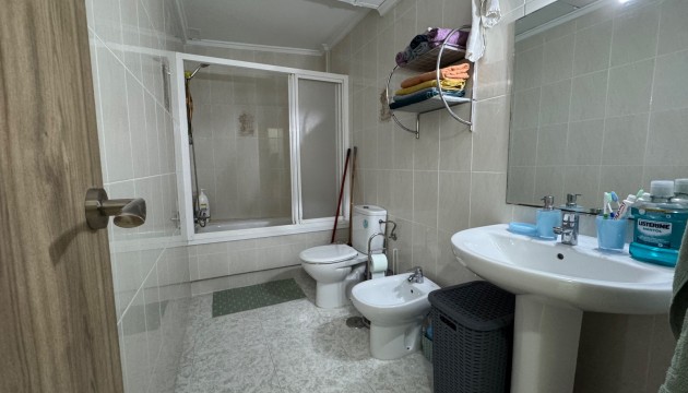 Resale - Apartment - Torrevieja - Torrevieja C