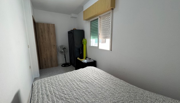 Resale - Apartment - Torrevieja - Torrevieja C