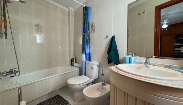 Resale - Apartment - Torrevieja - Torrevieja C