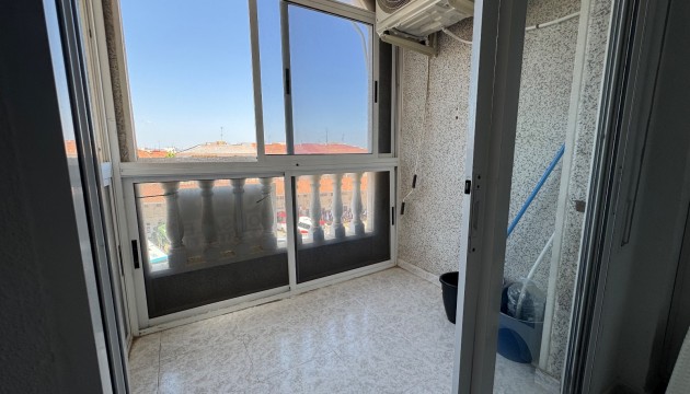 Resale - Apartment - Torrevieja - Torrevieja C