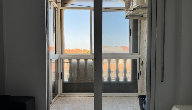 Resale - Apartment - Torrevieja - Torrevieja C