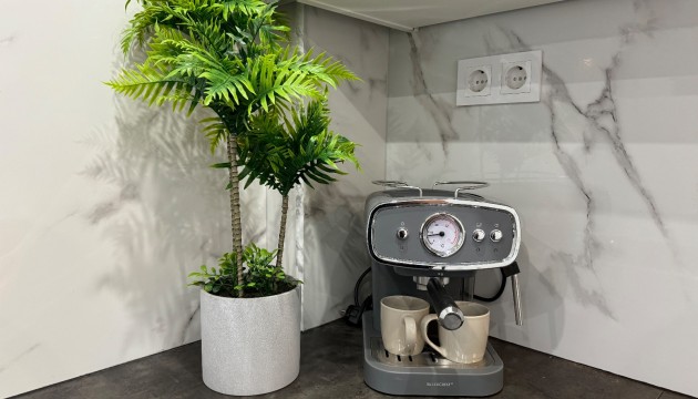 Resale - Apartment - Torrevieja - Torrevieja C