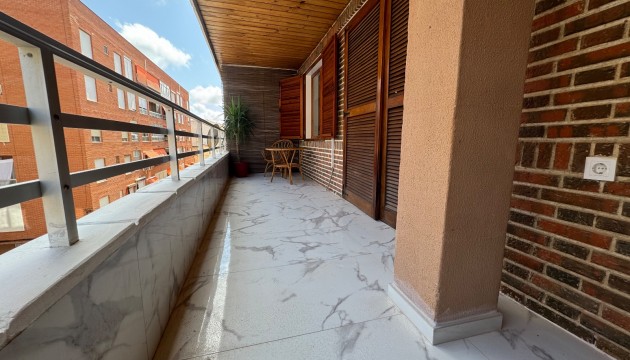 Resale - Apartment - Torrevieja - Torrevieja C