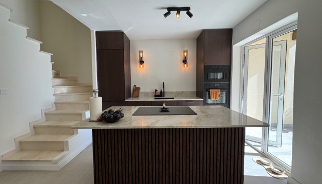 Resale - House - Orihuela Costa - La Zenia