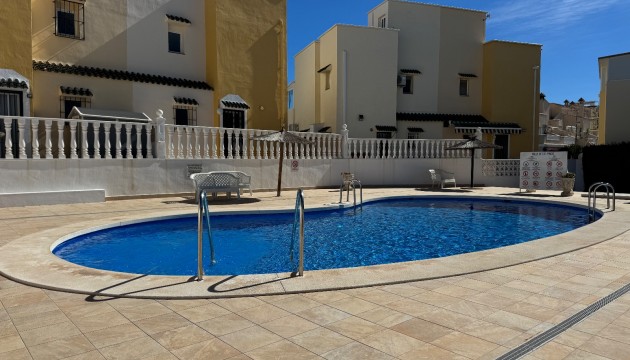 Resale - House - Orihuela Costa - La Zenia