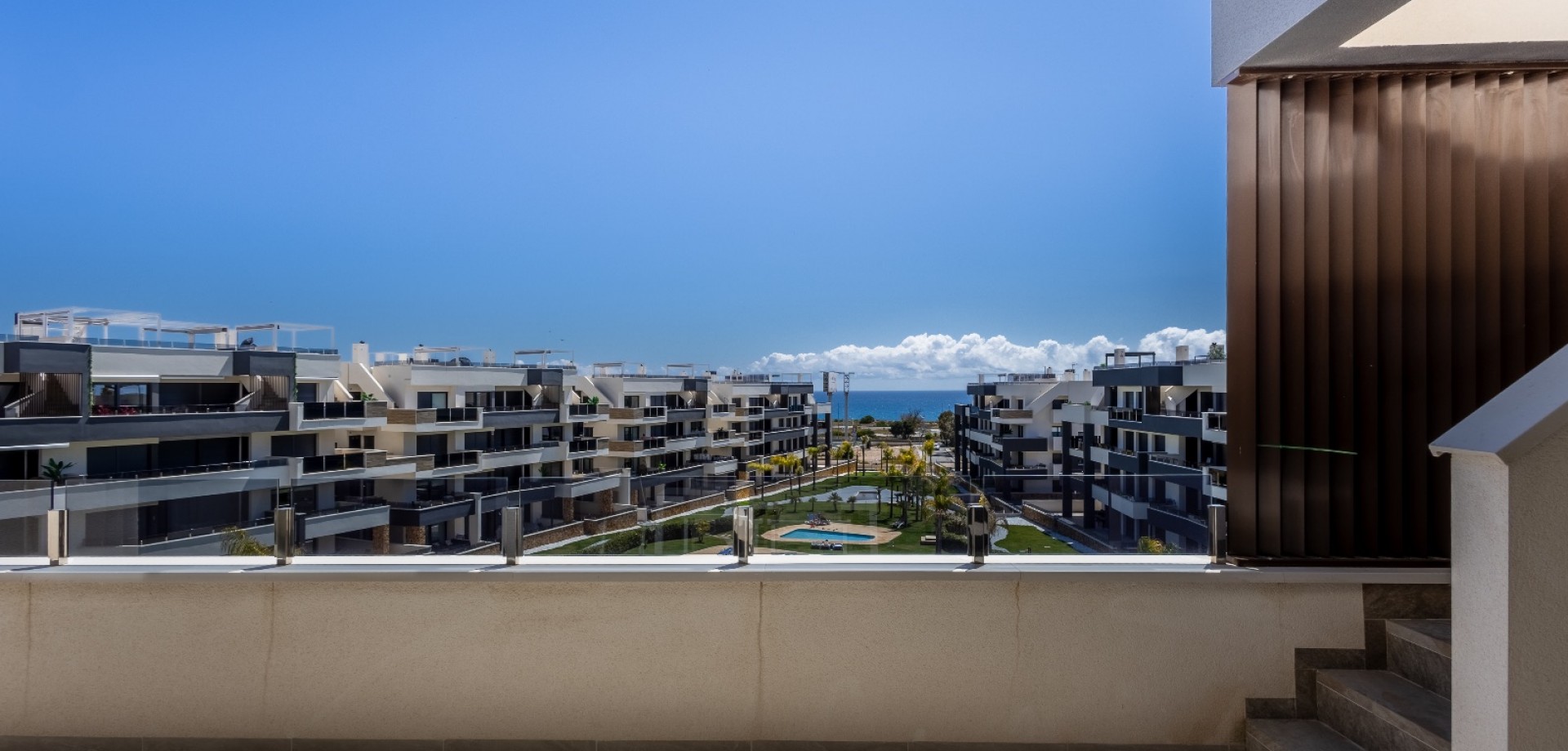 Apartment in Playa Flamenca - Image 2