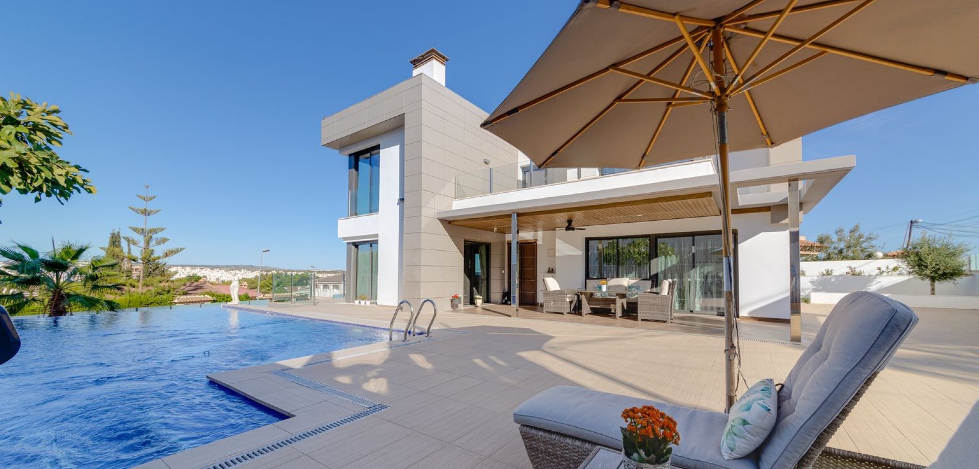 House in Torrevieja - Image 5