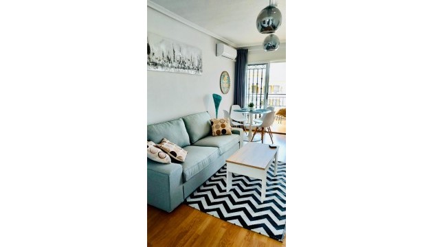 Resale - Apartment - Vistabella Golf