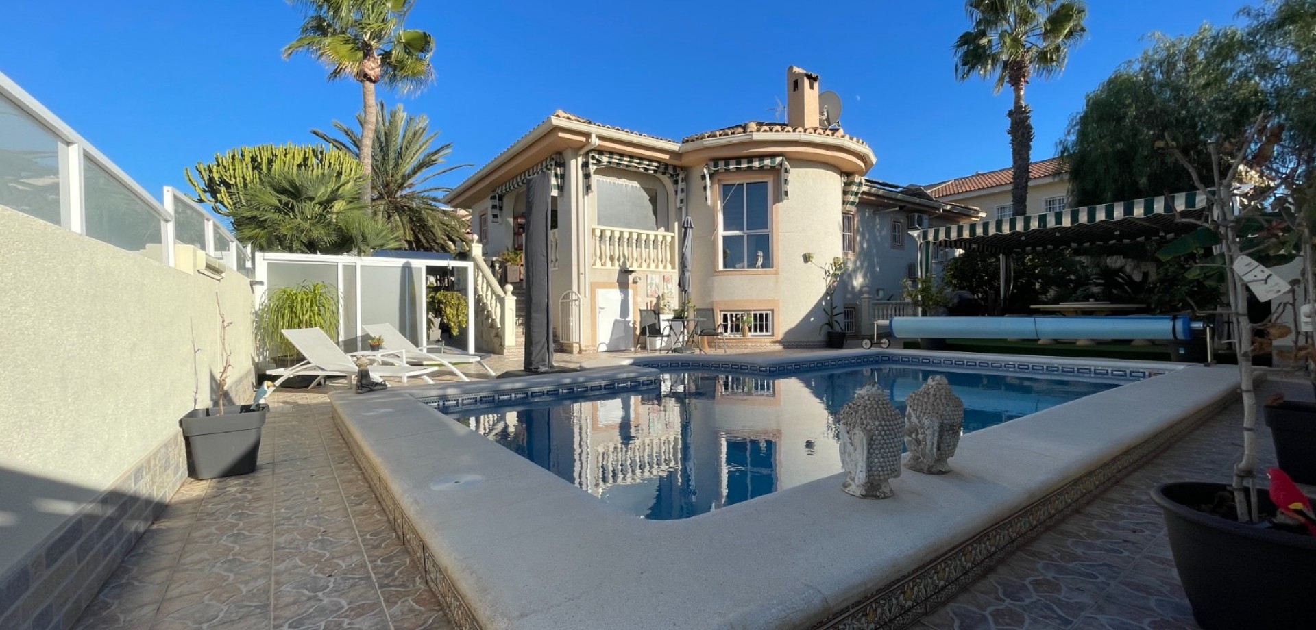 House in Benijofar - view 1