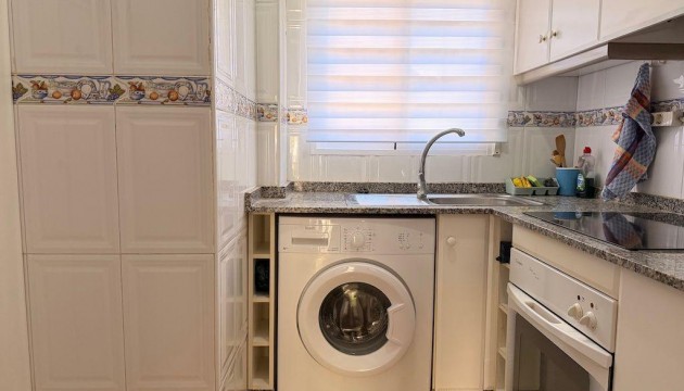 Resale - Bungalow - Orihuela Costa - Villamartín