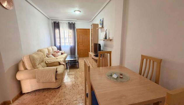 Resale - Bungalow - Orihuela Costa - Villamartín