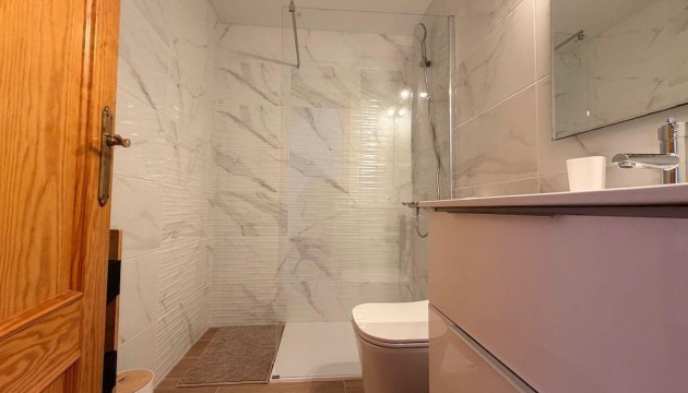 Resale - Bungalow - Orihuela Costa - Villamartín