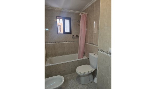 Resale - Apartment - Daya Nueva - Costa Blanca