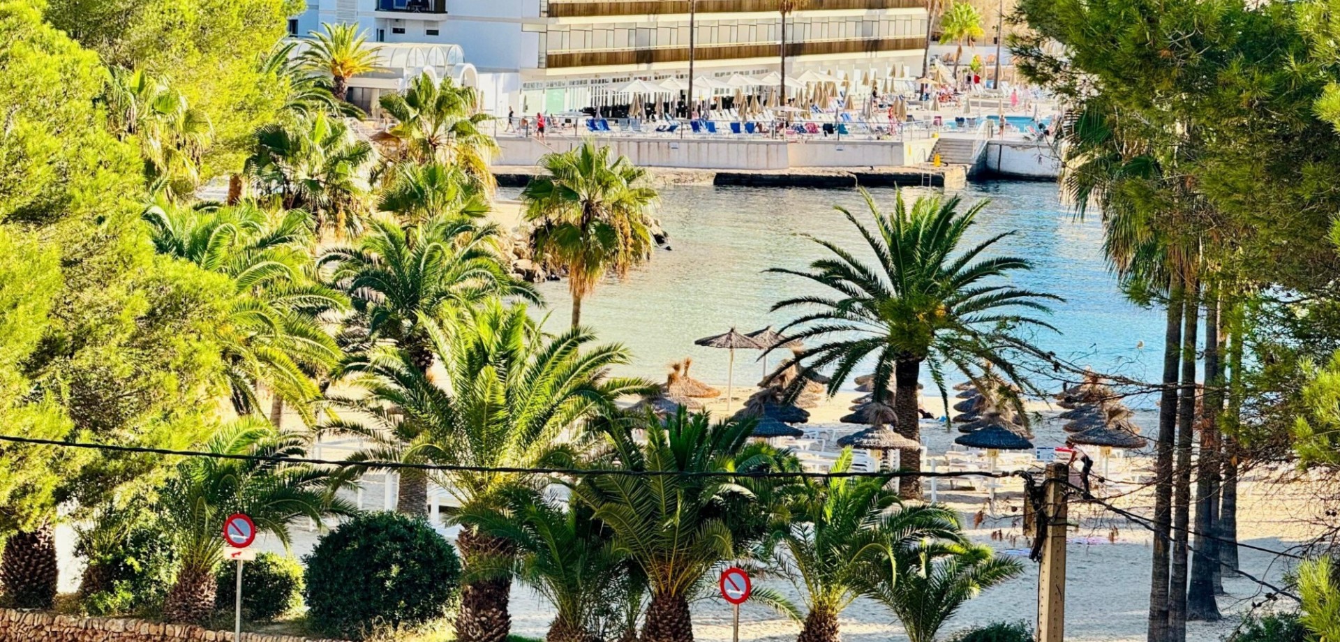 Apartment in Cala Vinyes - view 1