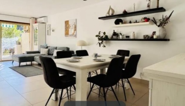 Resale - Apartment - Cala Vinyes - Calvià