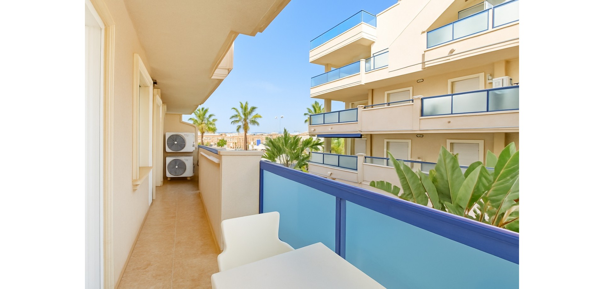 Apartment in Cabo Roig - Image 3