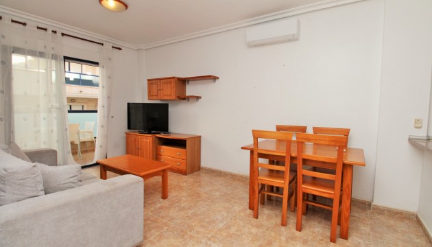 Resale - Apartment - Orihuela Costa - Cabo Roig