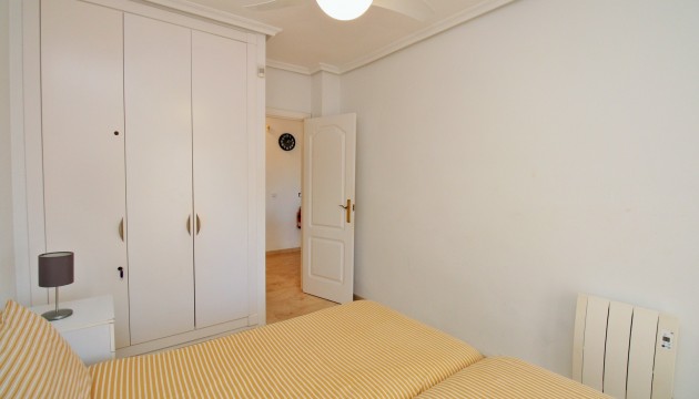 Resale - Apartment - Orihuela Costa - Villamartín