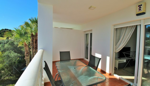 Resale - Apartment - Orihuela Costa - Villamartín