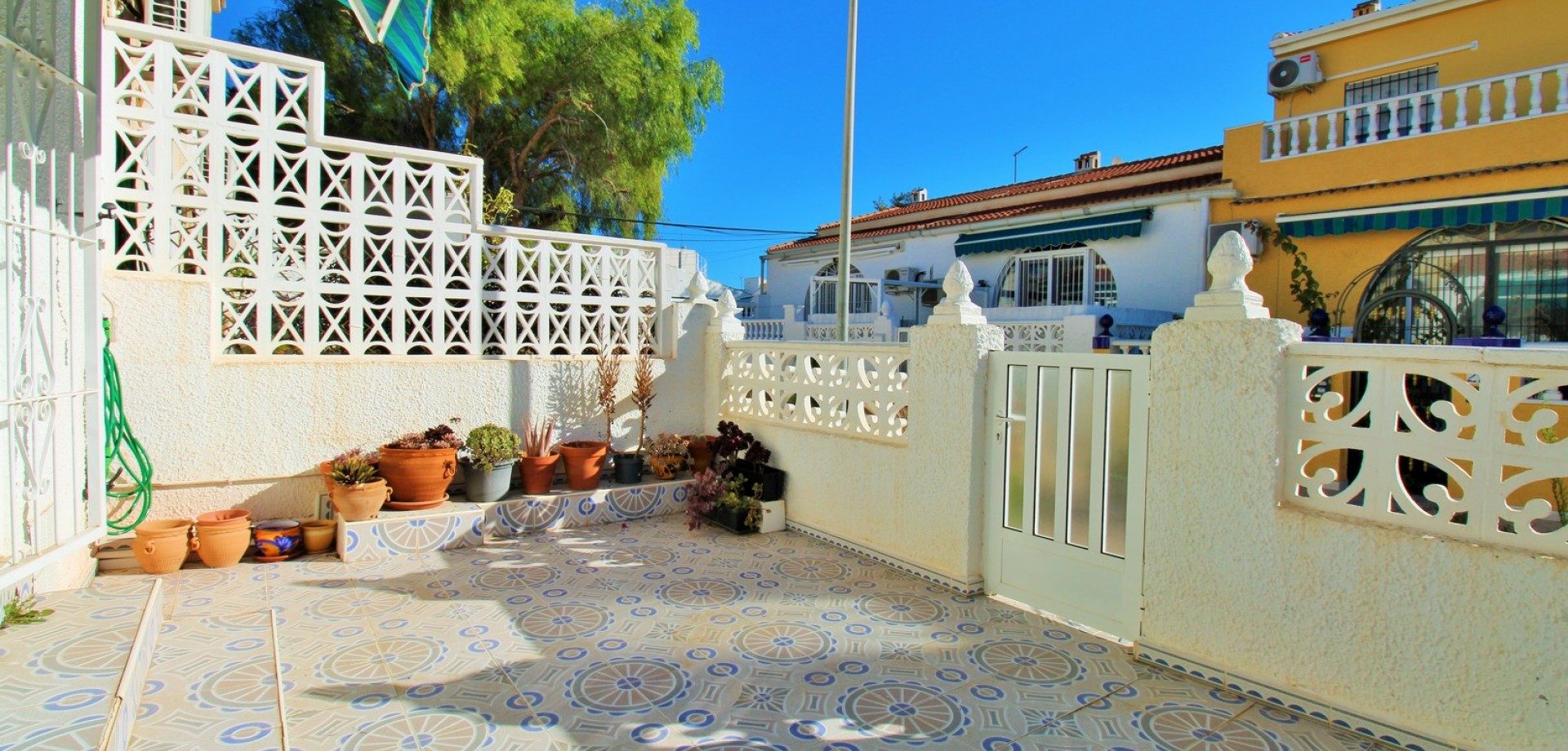 House in Torrevieja - Image 3