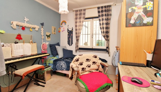 Resale - Bungalow - Torrevieja - El chaparral