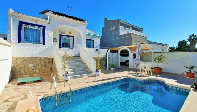 Resale - Detached Villa - Torrevieja - El chaparral