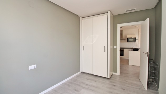 Resale - Apartment - Orihuela Costa - Los Dolses