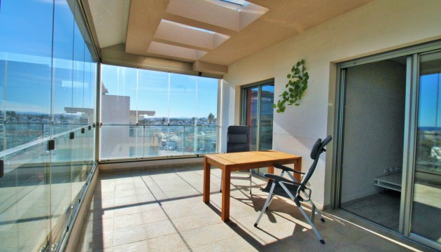 Resale - Apartment - Orihuela Costa - Los Dolses