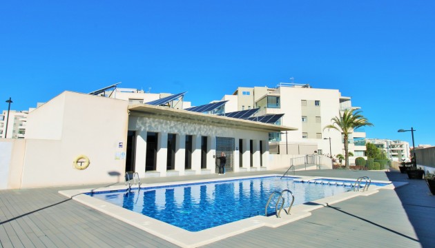 Resale - Apartment - Orihuela Costa - Los Dolses
