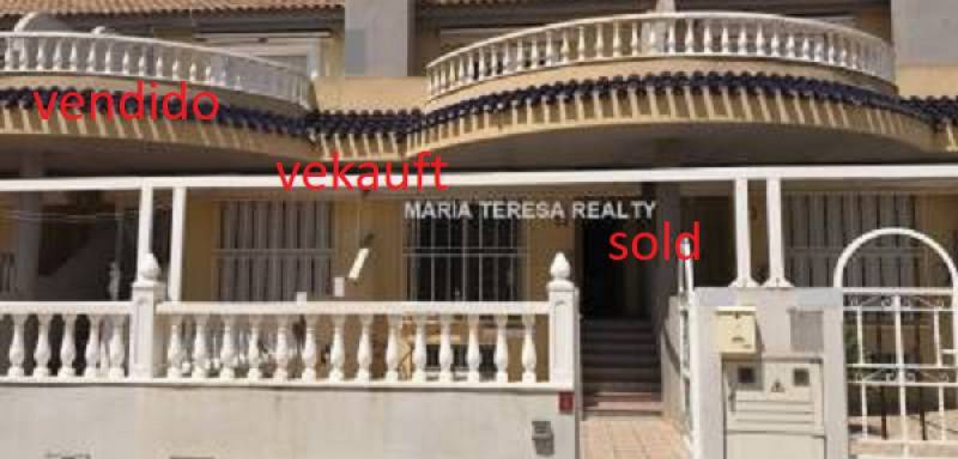 House in Los Alcazares - view 1