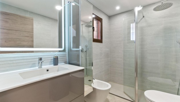 Reventa - Adosado - Torrevieja - Nueva Torrevieja - Aguas Nuevas