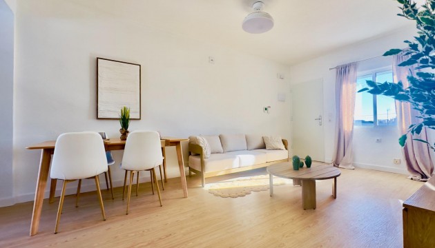 Resale - Apartment - Orihuela Costa - Cabo Roig