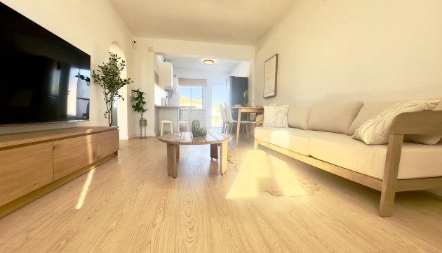 Resale - Apartment - Orihuela Costa - Cabo Roig