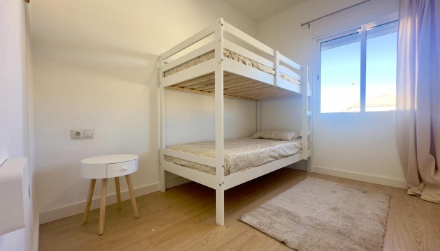 Resale - Apartment - Orihuela Costa - Cabo Roig